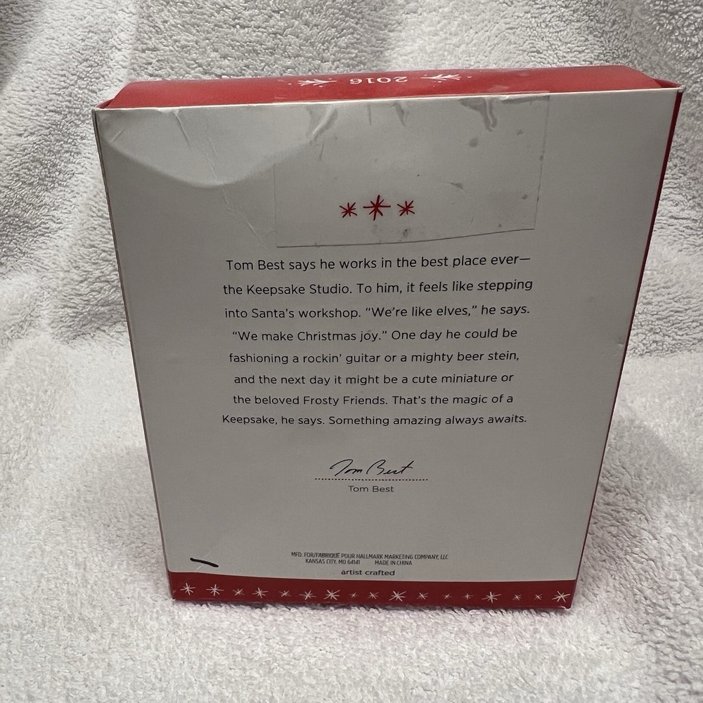 Hallmark Keepsake Ornament 2016 The Miracle of Christmas This Family Believes - Picture 7 of 14